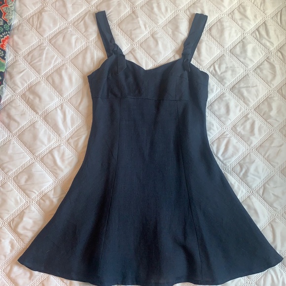 OLIVACEOUS Navy Dress Small - Picture 1 of 3